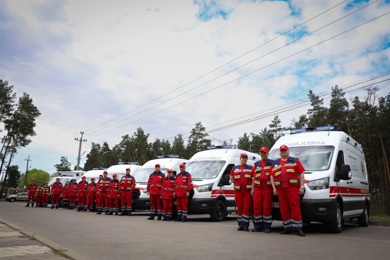 Київщина отримала шість нових реанімаційних “швидких” для порятунку життів