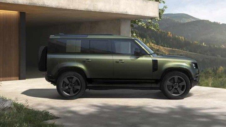 Кермуй не думаючи: Land Rover Defender оновили