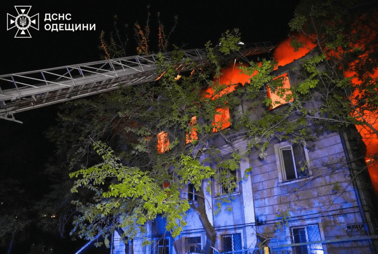 Масштабна атака по Одесі: є загиблі та постраждалі 