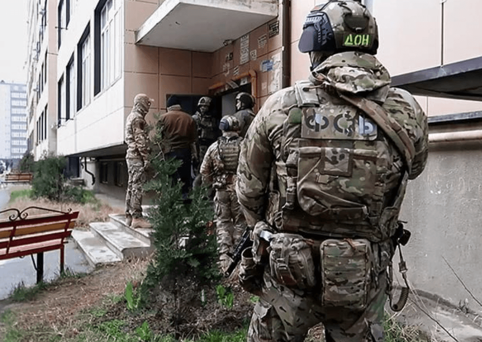 У Росії 9 травня готують теракти, щоб звинуватити Україну – InformNapalm