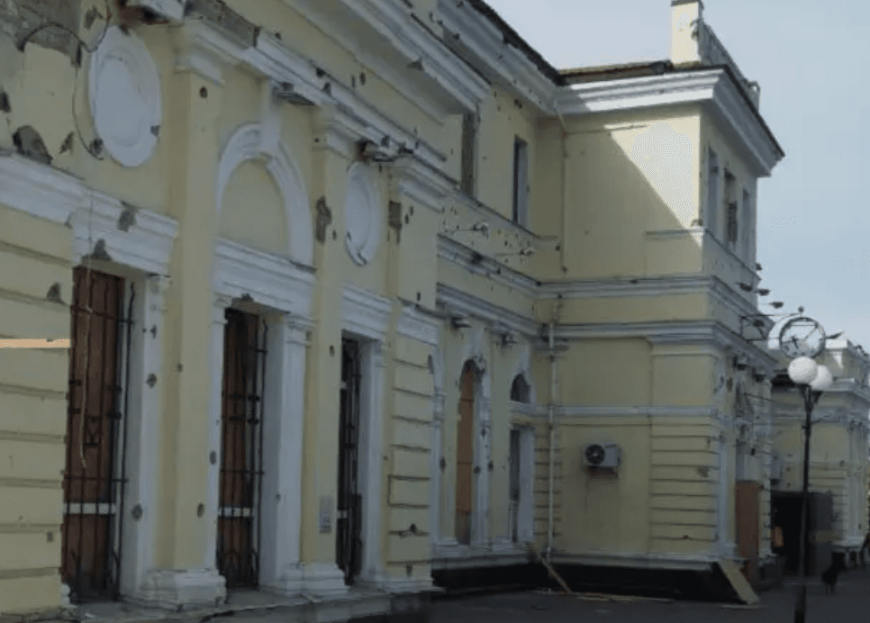 Росія знову вдарила по залізничній інфраструктурі Херсона