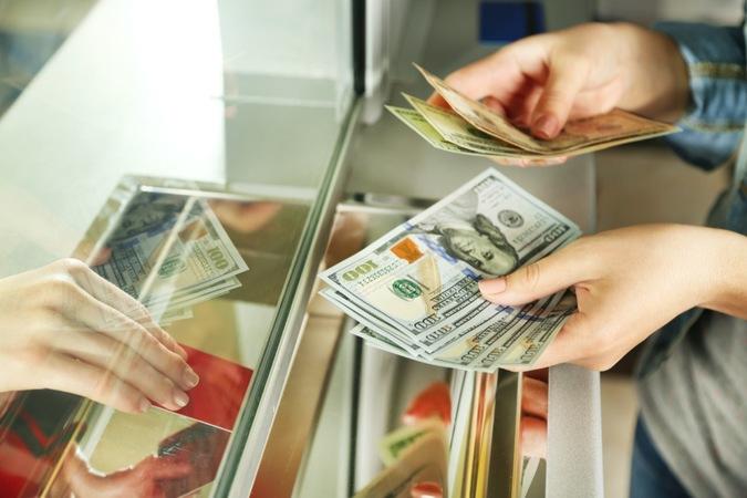 Кредити, депозити чи придбання валюти: що цікавитиме українців у другому півріччі 2025 року
