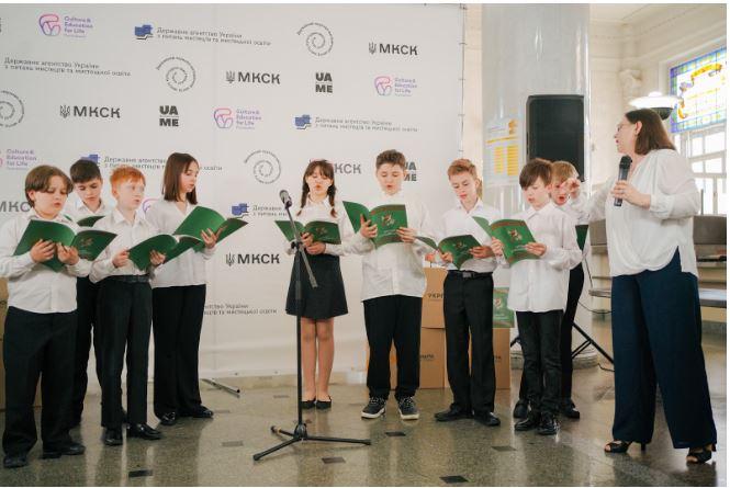 В українських мистецьких школах замінять радянські підручники на сучасні