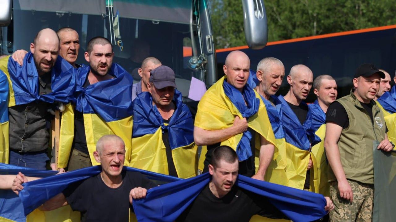 Україна повернула важкопоранених та поранених воїнів — Зеленський