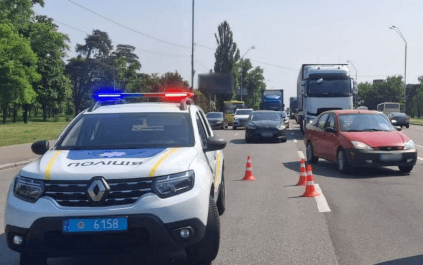 На Лісовій спалахнула маршрутка