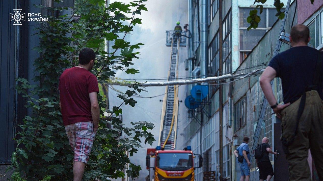 У Києві вже 19 постраждалих внаслідок нічної атаки