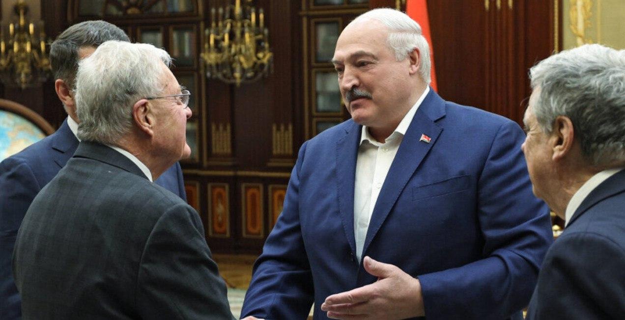 Кіт Келлог спростував обіцянки Лукашенку щодо обмеження ударів ЗСУ по рф