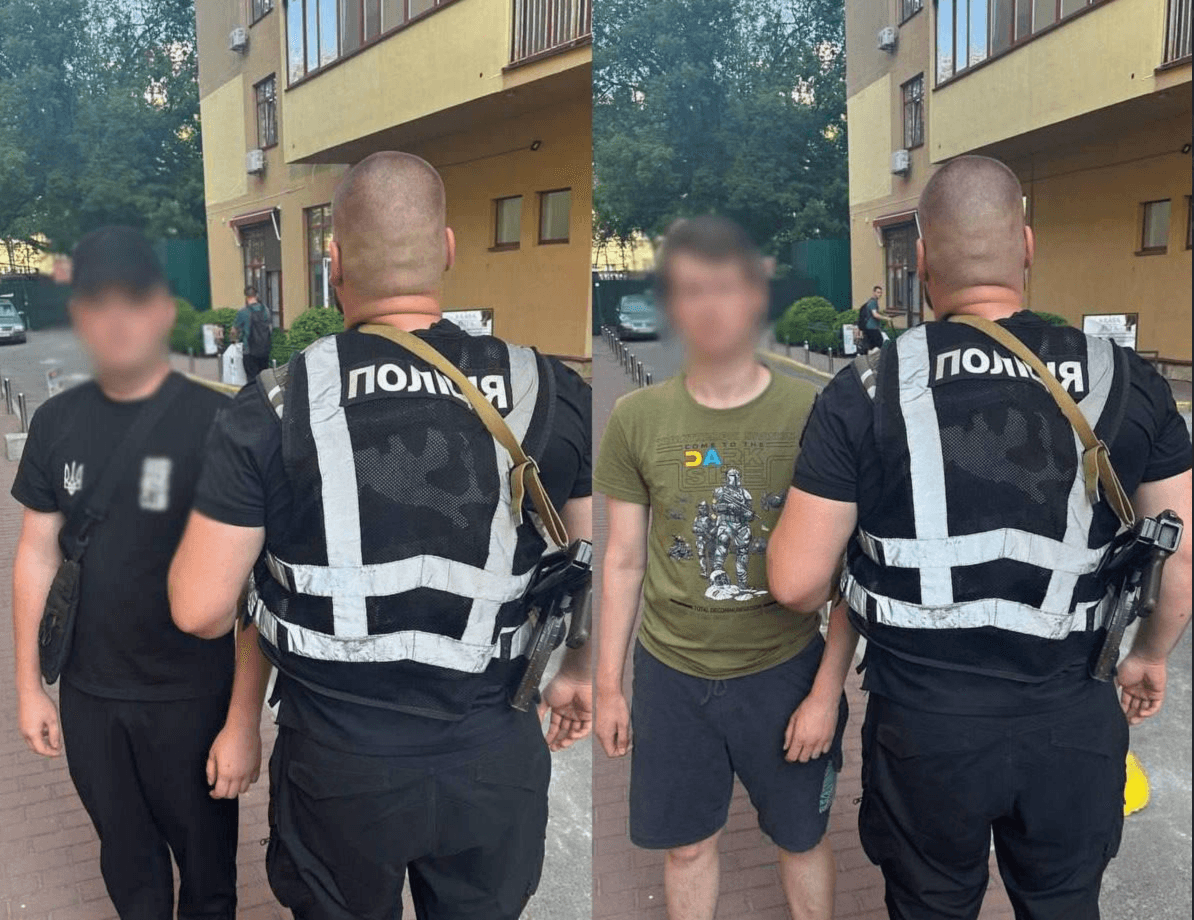 Затримані двоє іноземців, які демонстрували нацистську символіку на Печерську