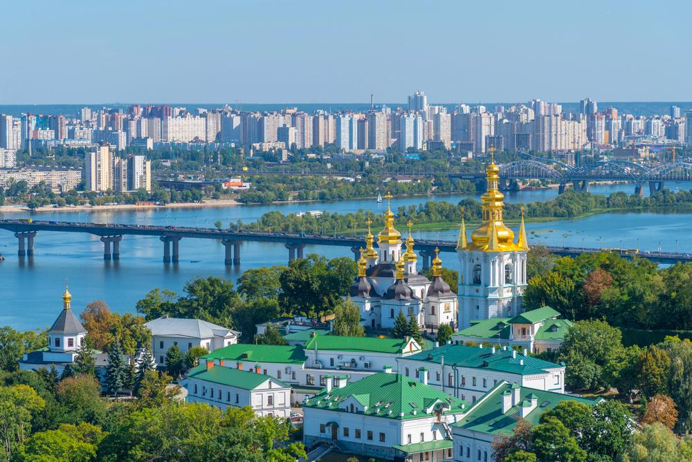 Які сюрпризи підготувала погода киянам на початку тижня: прогноз від синоптиків
