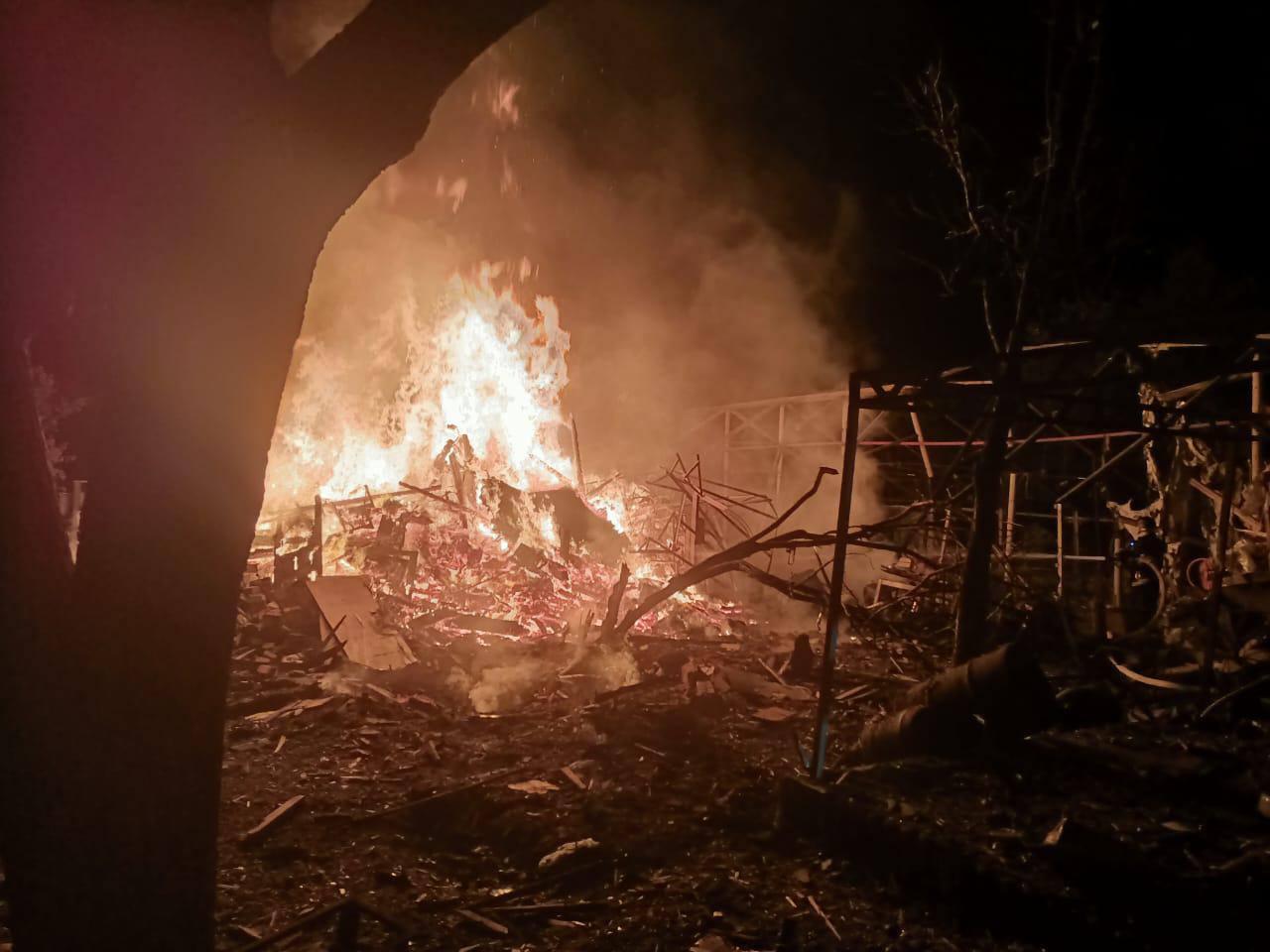 Нічна атака на Київщину: у Бучанському районі постраждали три жінки