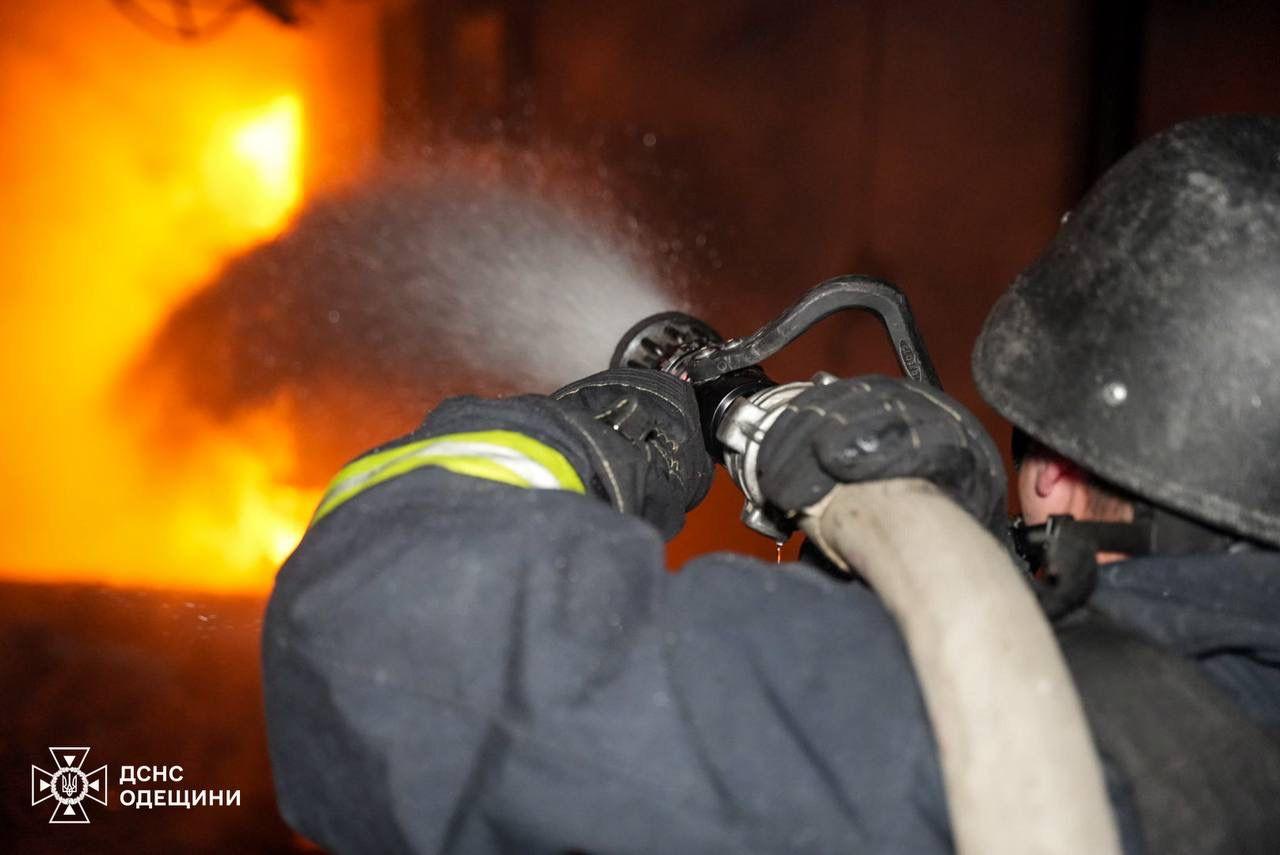 Ворог вночі атакував Одещину і Сумщину