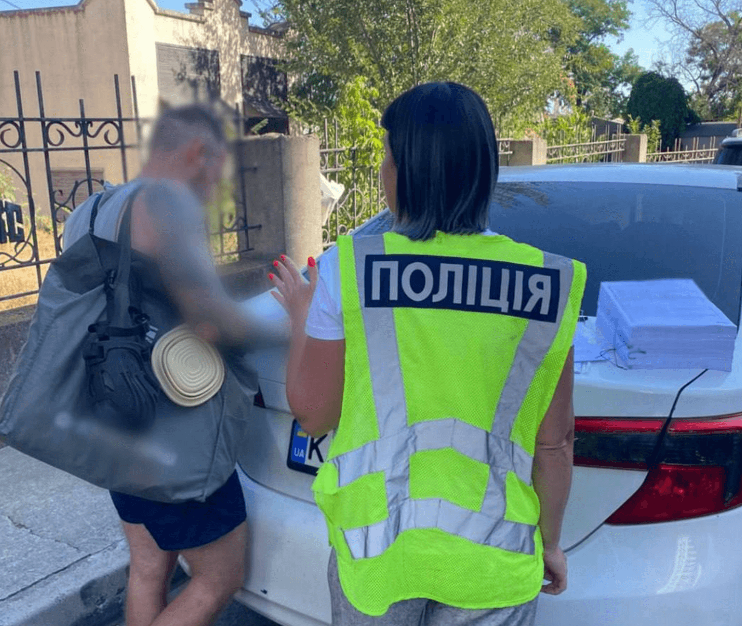 У Дніпровському районі підприємці та посадовиця РДА нажилися на закупівлі генераторів для шкіл