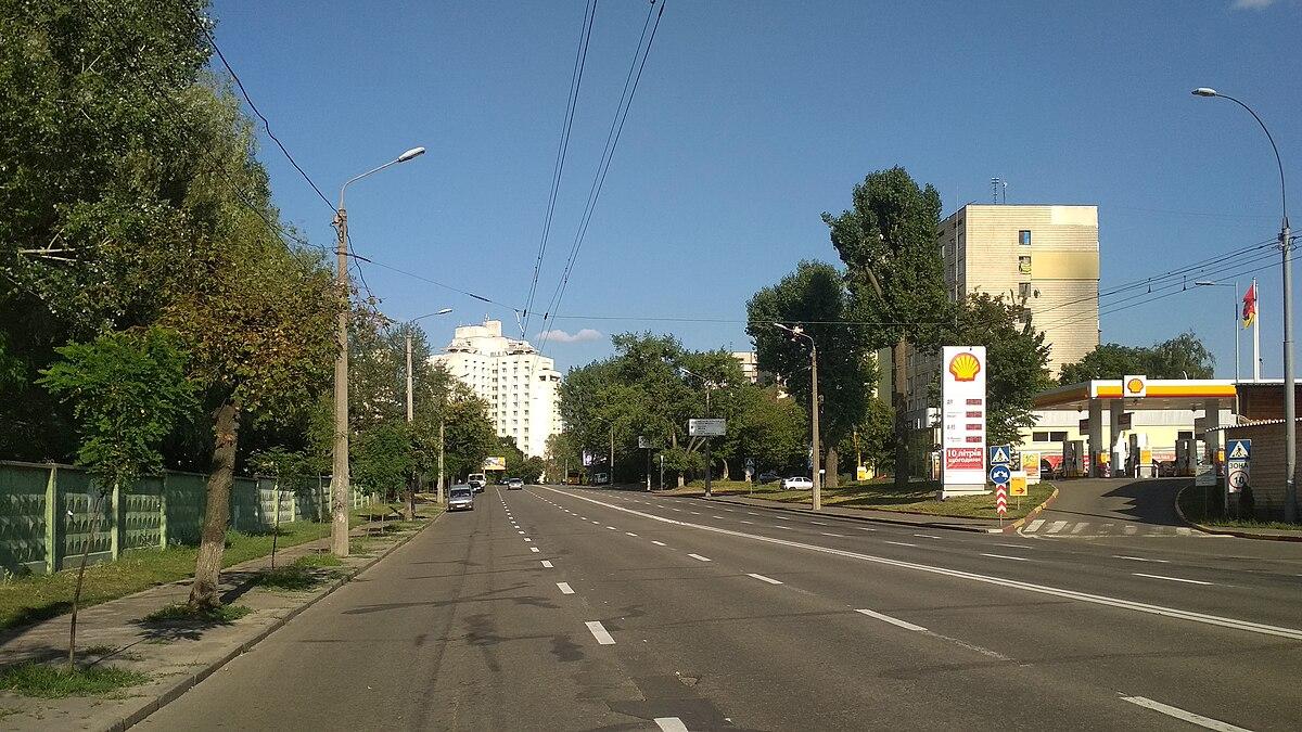 На вулиці Юрія Іллєнка від сьогодні частково обмежили рух