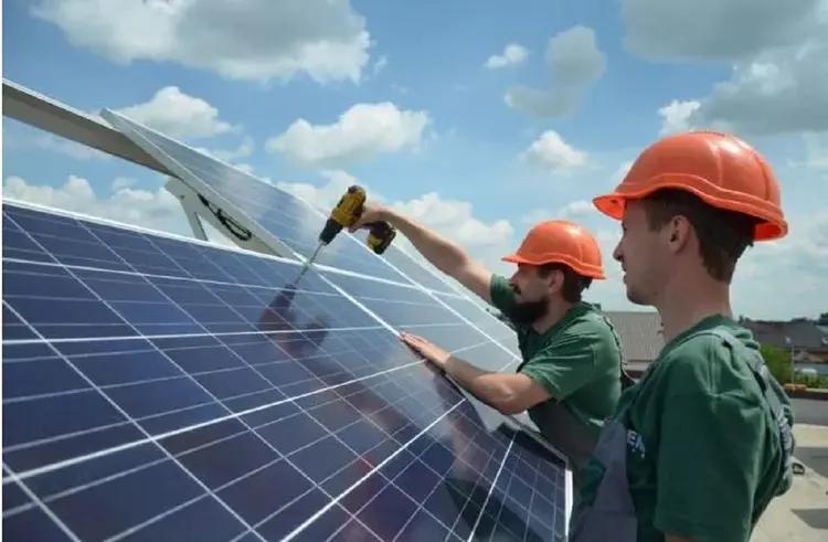 З початку року кількість сонячних електростанцій у Києві зросла на 30%