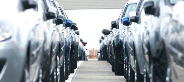 Українці у серпні придбали близько 7 тисяч нових легкових авто