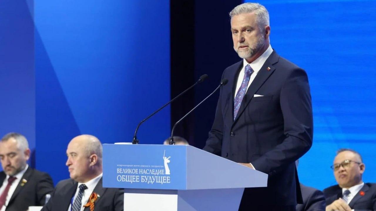 Депутат від Smer порівняв Україну з ХАМАС