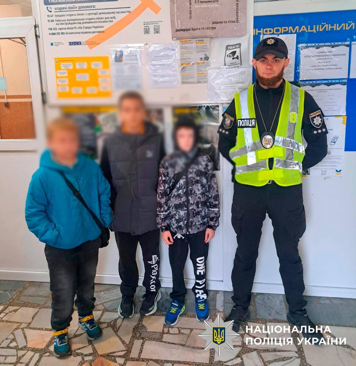 Дитячі пустощі з вогнем спричинили пожежу в багатоповерхівці на Троєщині