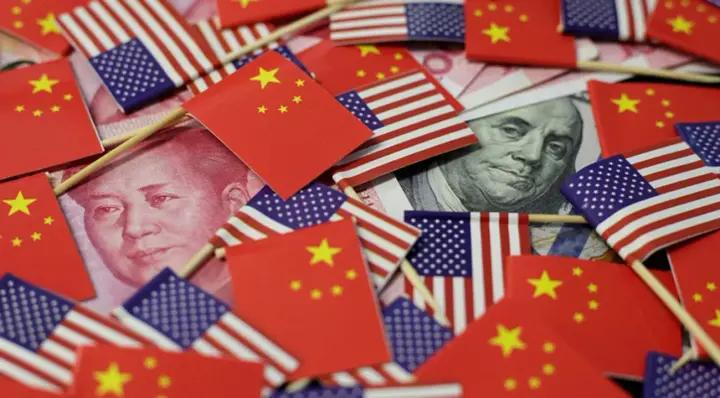 США запровадять 100% мита на китайські товари з 1 листопада: Відповідь на “ворожі” обмеження Пекіна