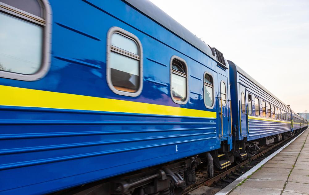 Ворог знову атакував залізницю: змінене курсування поїздів у напрямку Сумщини