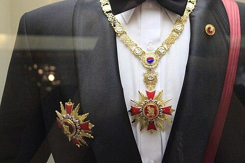 Дональд Трамп отримав найвищу нагороду Південної Кореї — Великий орден Мугунгва