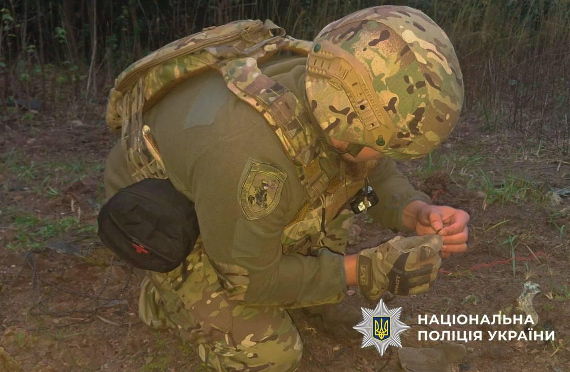 Поліцейські підірвали бойову частину дрона, знайдену у Голосієві