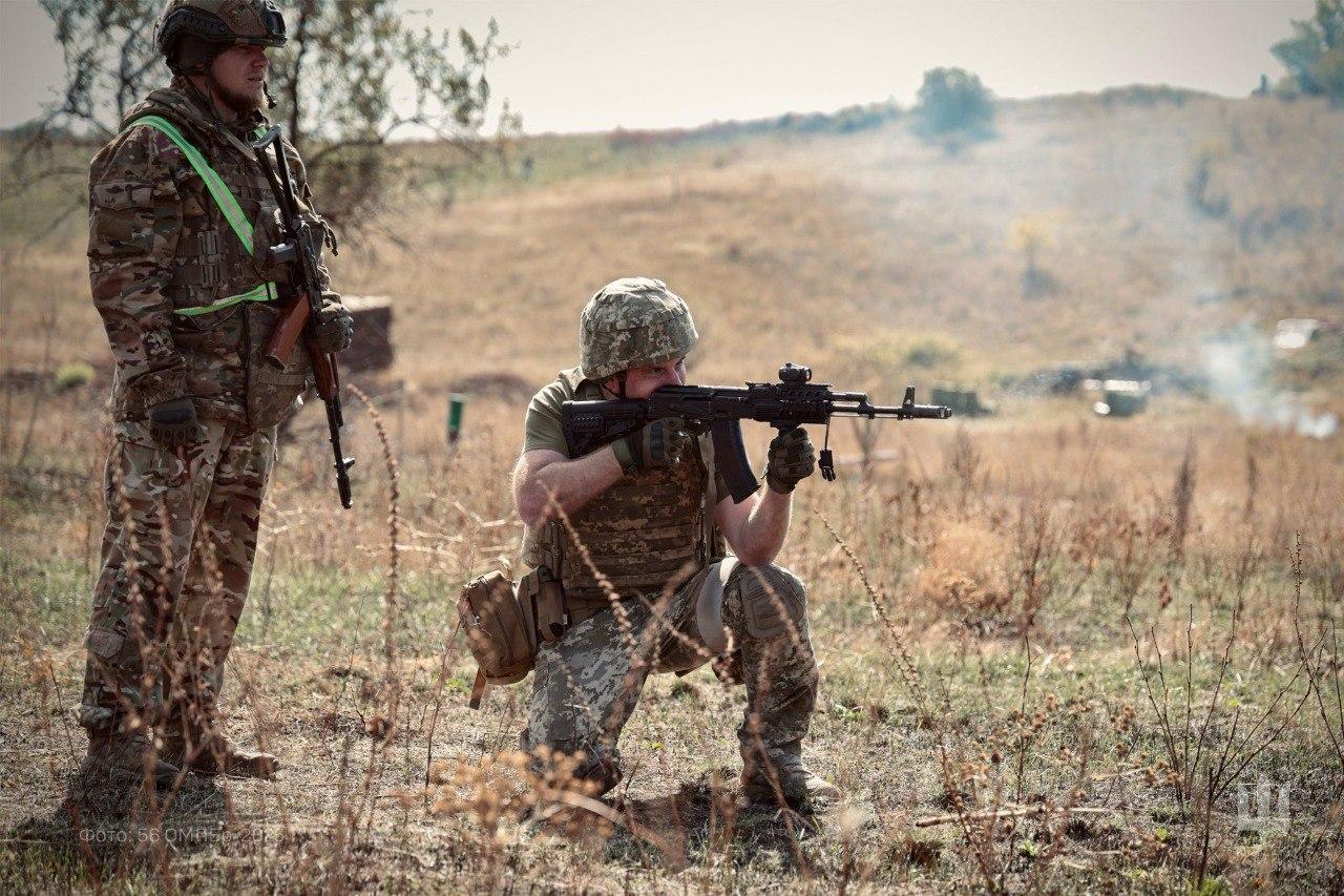 Подолання психологічної смуги перешкод — тренування мотопіхотної Маріупольської бригади