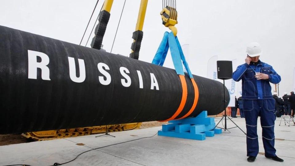 Японія поки що не відмовлятиметься від російських енергоносіїв