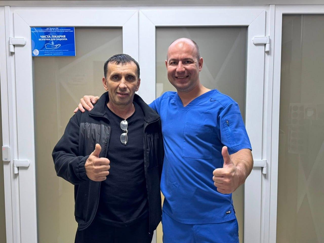 У Львові хворому замінили аортальний клапан через невеликий розріз під пахвою