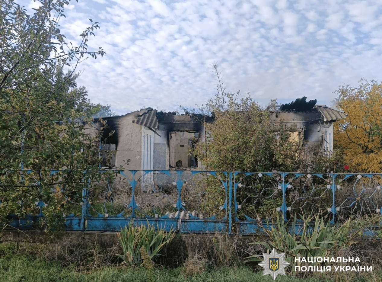 Ворог масовано вдарив по Херсонщині: одна людина загинула, більше 20 – постраждали