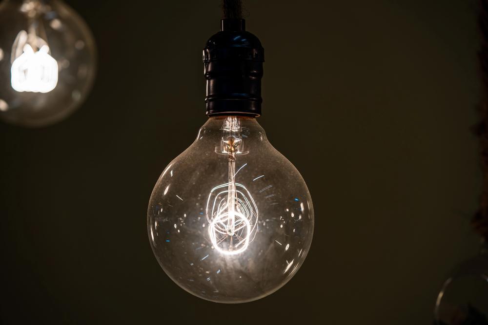 Як у столиці та на Київщині сьогодні відключатимуть світло: графіки