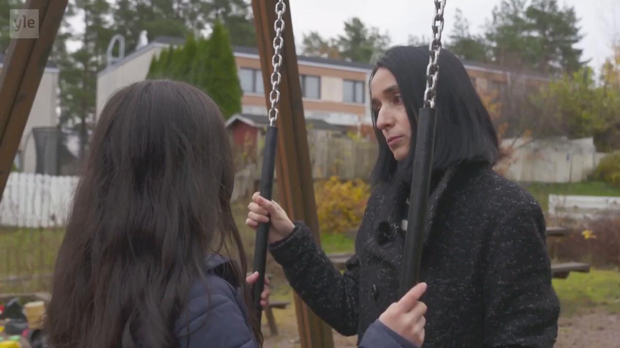 Скандал у Фінляндії: українську дитину змусили співати російську «Калінку» на уроці музики