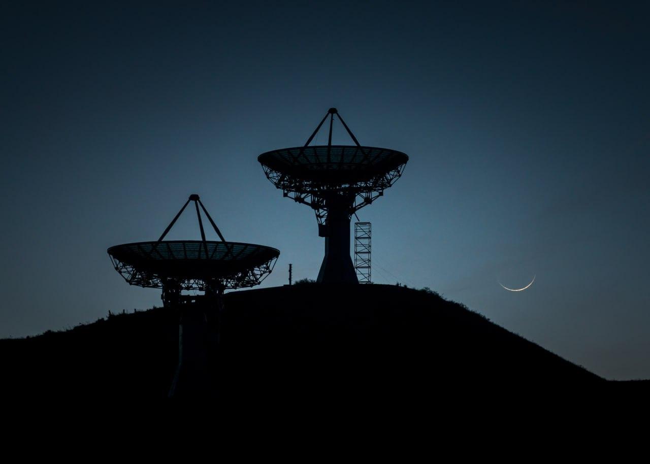 Космічний рекорд: цієї ночі спостерігали найвіддаленіший молодий Місяць на наступні 18 років