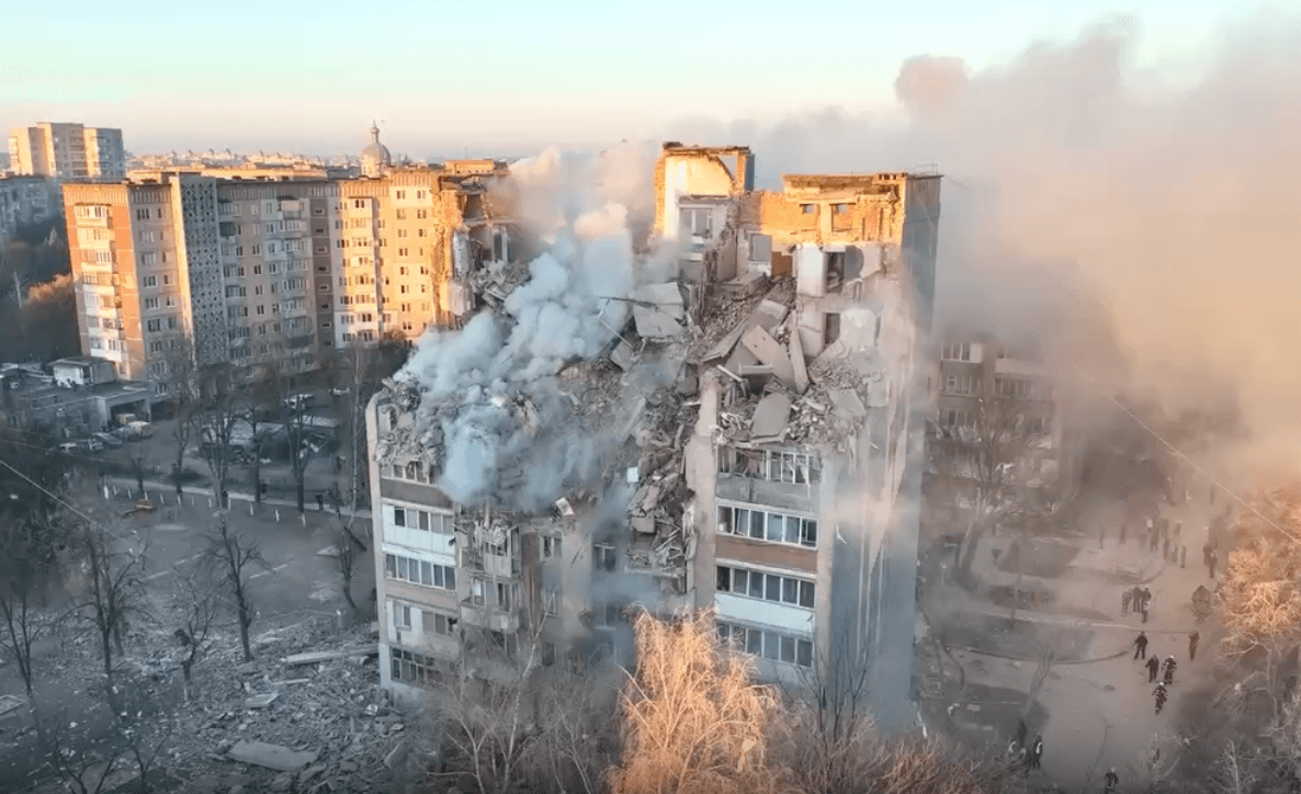 Дев’ять днів боролася за життя: у Тернополі після ворожої атаки загинула 12-річна Адріана