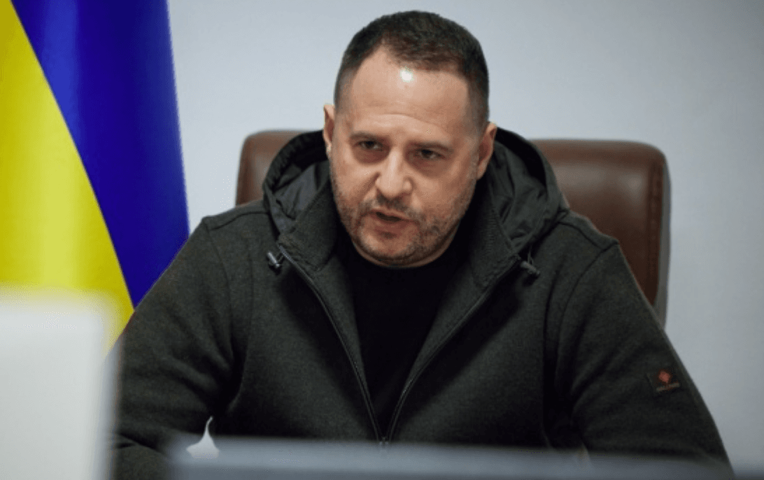 Керівник Офісу президента Єрмак прокоментував обшуки у нього вдома