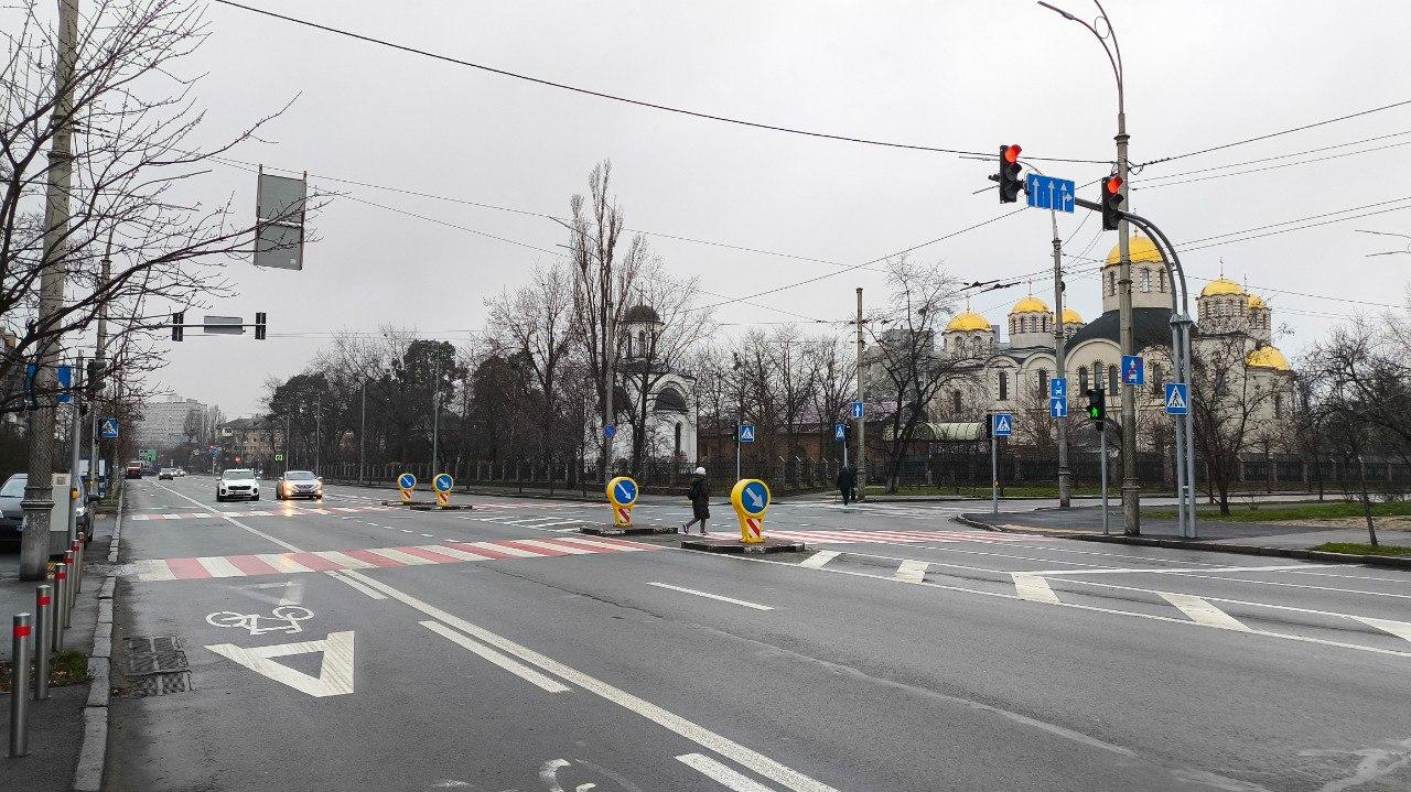 Небезпечний перехід у Дніпровському районі облаштували світлофорами