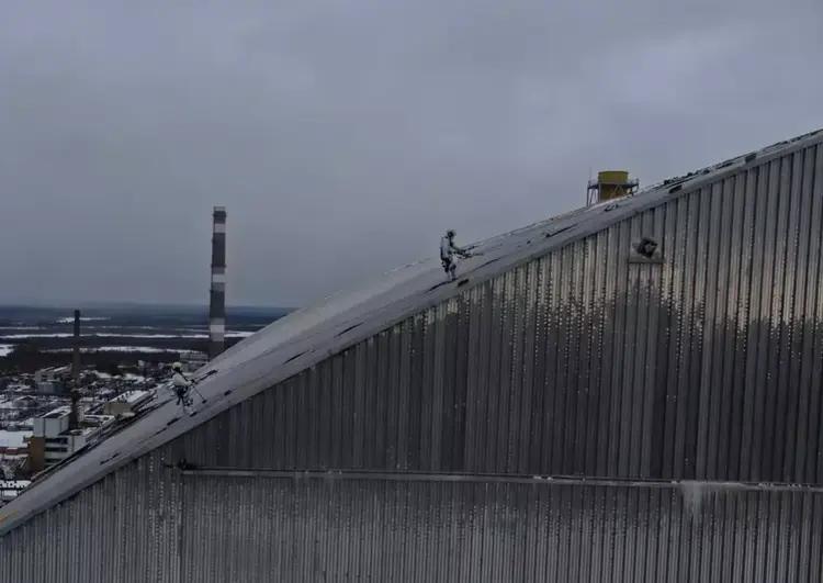 Захисна арка ЧАЕС утратила ключові функції після удару російського дрона – МАГАТЕ