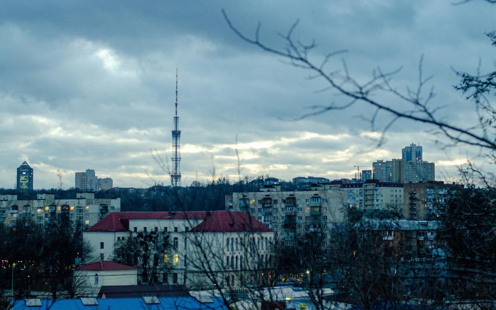 Які сюрпризи підготувала погода киянам у понеділок