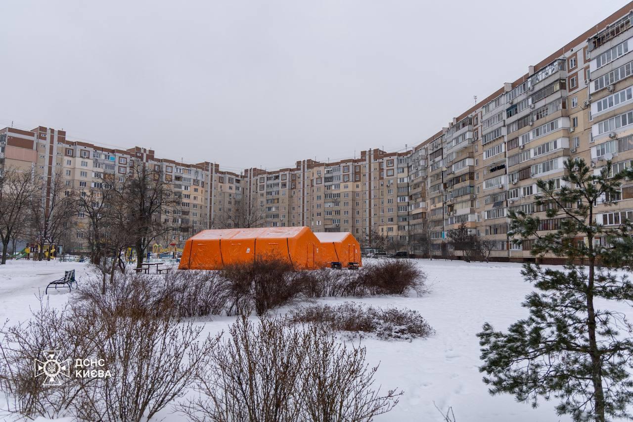 У Києві підключили до опалення ще 200 будинків – скільки залишається без тепла