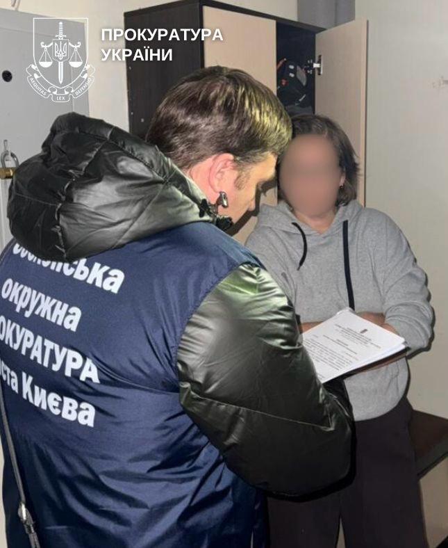 Акушер-гінеколог пренатального центру на Оболоні отримала підозру через смерть породіллі