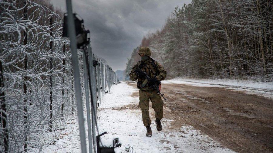 НАТО планує створити безлюдну роботизовану оборонну зону на кордоні з РФ та Білоруссю