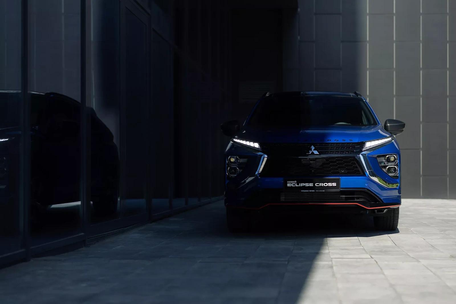 Новий MITSUBISHI ECLIPSE CROSS: кросовер для міста, подорожей і щоденного життя