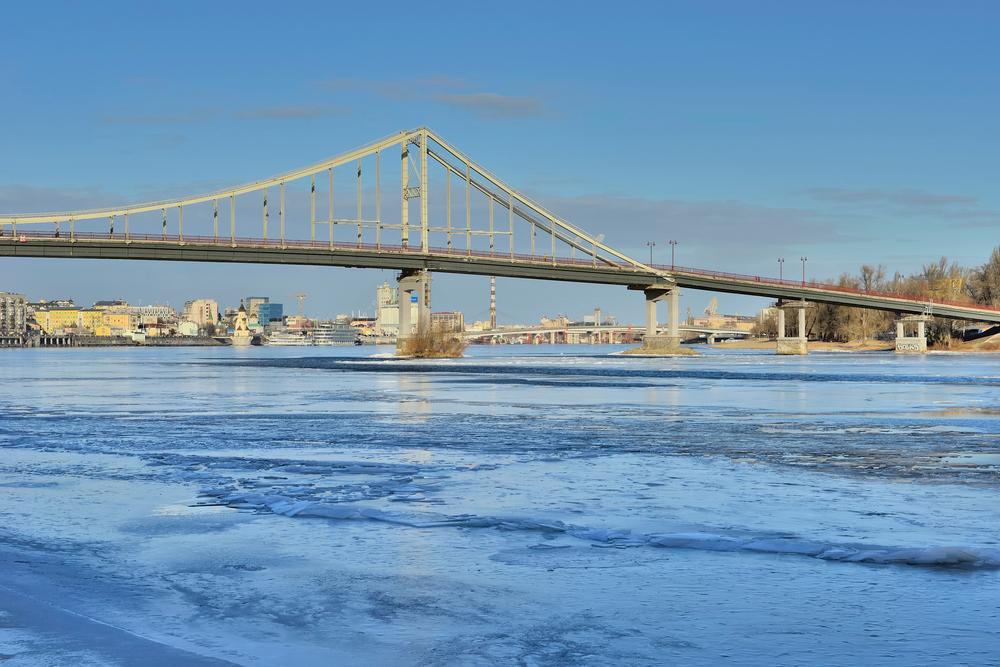 Січень зустрічає киян морозом