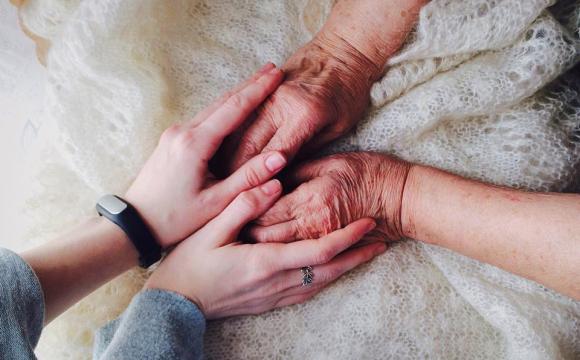 Холод підступний: як захистити людей, які лежать, або сидять більшу частину часу