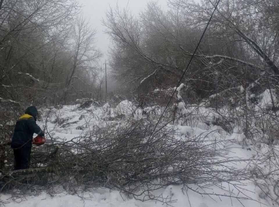 На Київщині без електрики   залишаються близько 210 тисяч родин