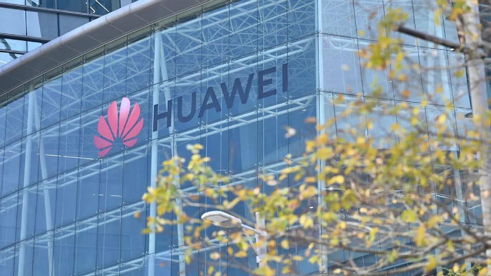 ЕС має намір повністю виключити обладнання Huawei та ZTE з мобільних мереж Європи