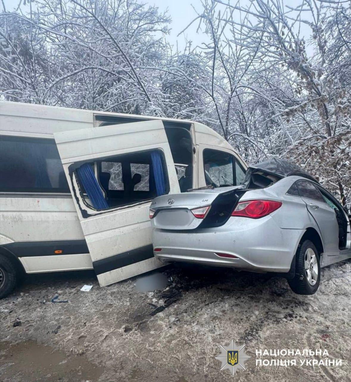 Двоє загиблих і щонайменше семеро постраждалих: на Білоцерківщині сталася смертельна ДТП