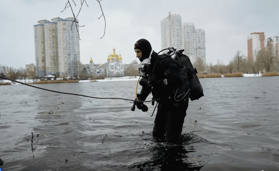 Ракета впала у Тельбін: жителів Березняків просять утриматись від риболовлі