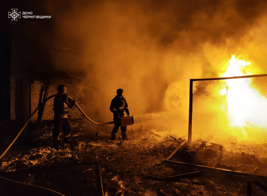 Близько сотні населених пунктів Чернігівщини знеструмлені через ворожу атаку