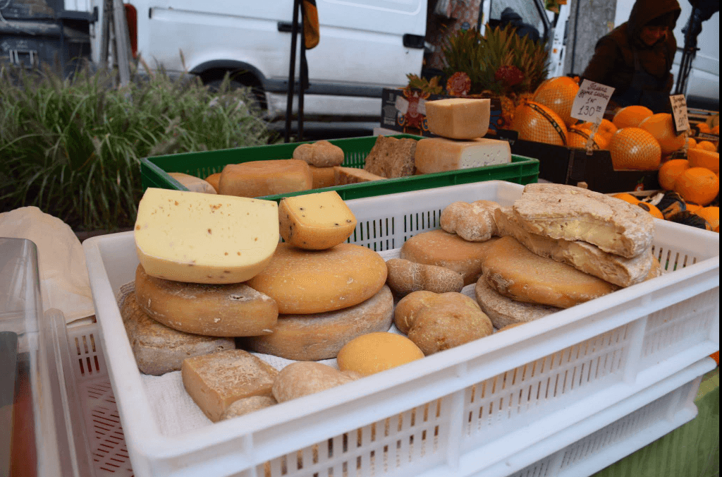 Де у Києві сьогодні проходять продуктові ярмарки: локації