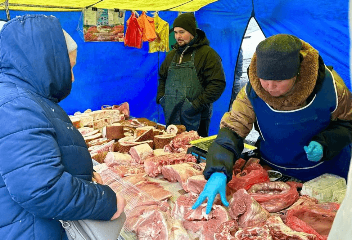 Час закупитися: у восьми районах столиці сьогодні проходять продуктові ярмарки